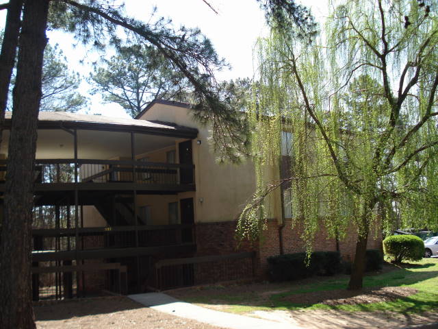 RV003