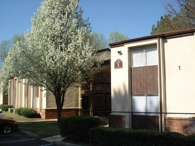RV005